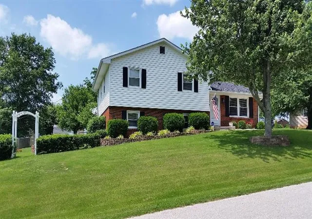 1st image of 1511 Diane Ct, Mount Sterling, KY 40353 | MLS# 1512220