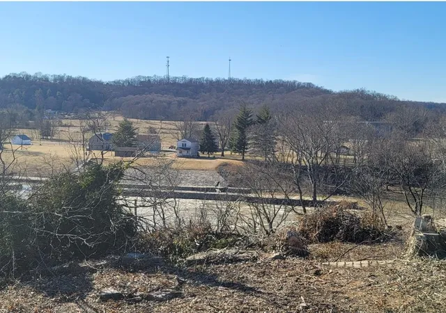 2nd image of 954 Wilkinson, Frankfort, KY 40601 | MLS# 20117684