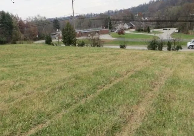 7th image of 954 Wilkinson, Frankfort, KY 40601 | MLS# 20117684