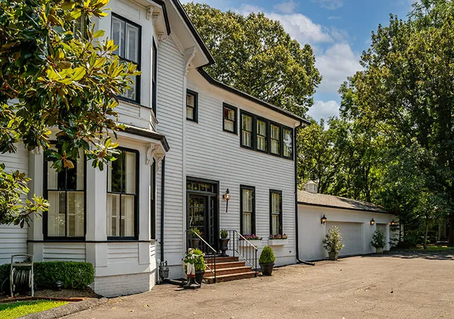 4th image of 230 E Lexington Ave, Danville, KY 40422 | MLS# 20118635