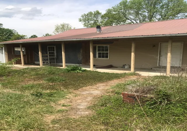 Homes for sale in East Bernstadt, KY | 6095 N Us25 Hwy, East Bernstadt, KY 40729 | MLS# 23007789