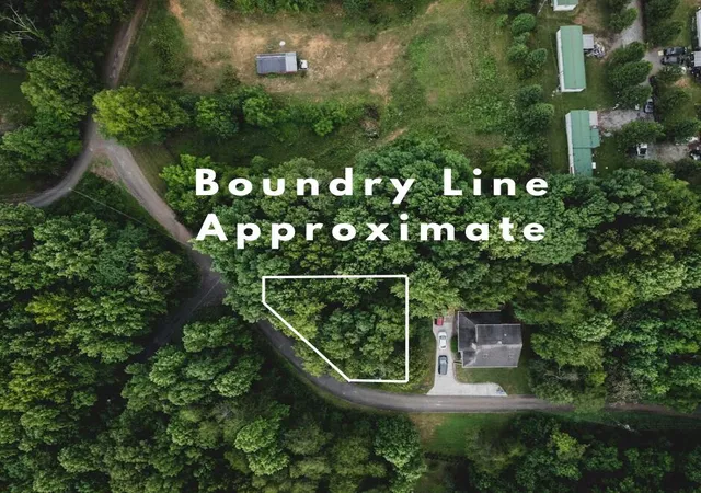 Photo 3 of Land for sale at Lot 1 Lakewoods Dr, Bronston, KY 42518 | MLS# 25000192 | Listing updated on 2025-09-26