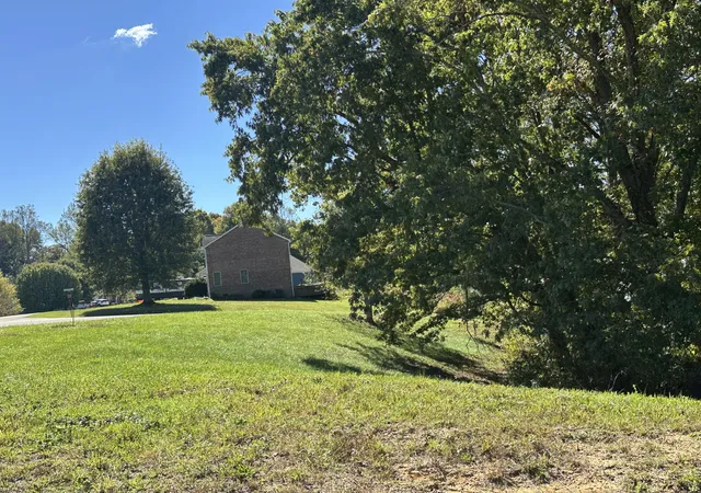 Photo 4 of Land for sale at 23 Deep Wood Dr, London, KY 40741 | MLS# 22015150 | Listing updated on 2026-10-13