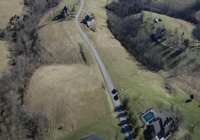 1st image of 20 Ridgeview Dr, Lancaster, KY 40444 | MLS# 22015881