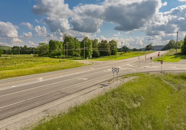 46th image of 8274 Hwy 90, Monticello, KY 42633 | MLS# 24025516