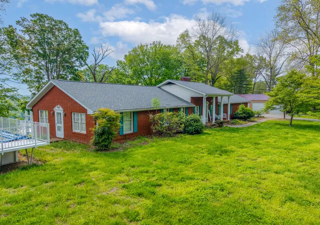 3rd image of 1160 Prather Dr, Nancy, KY 42544 | MLS# 25008896