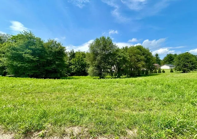 Photo 2 of Land for sale at 92 Runway Blvd, Somerset, KY 42503 | MLS# 24025232 | Listing updated on 2025-10-22