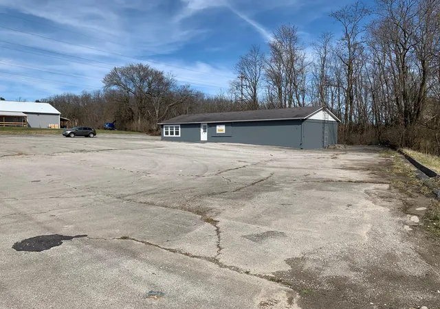 2nd image of 610 Stanford Rd, Danville, KY 40422 | MLS# 24014645