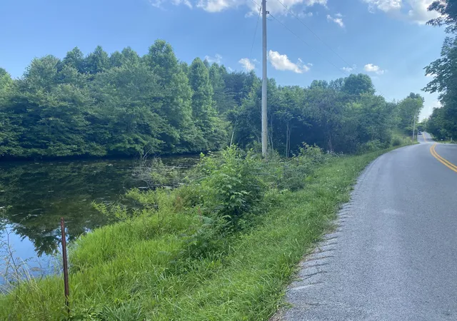 Photo 1 of Land for sale at 9999 Robinson Creek Rd, London, KY 40744 | MLS# 25001391 | Listing updated on 2025-10-17