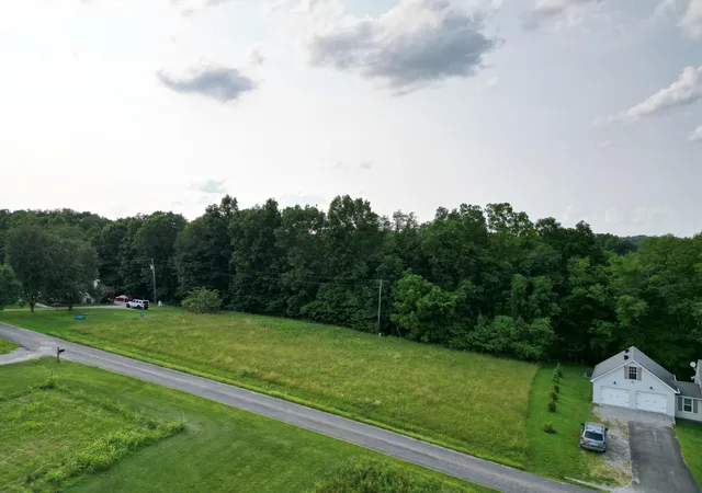 Photo 2 of Land for sale at Lot 19 Aaron Ln, Russell Springs, KY 42642 | MLS# 25012452 | Listing updated on 2025-09-27