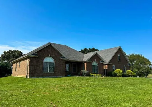 4th image of 99 Silverdust Cir, Monticello, KY 42633 | MLS# 24016952