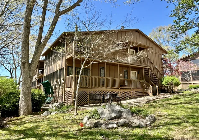 Photo 1 of Sale Pending at 46 1 Woodson Bend Resort, Bronston, KY 42518 | MLS# 24004081 | Listing updated on 2025-09-22