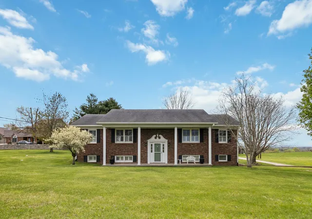 3rd image of 1141 Danville Rd, Lancaster, KY 40444 | MLS# 24024042