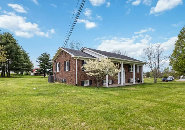 4th image of 1141 Danville Rd, Lancaster, KY 40444 | MLS# 24024042