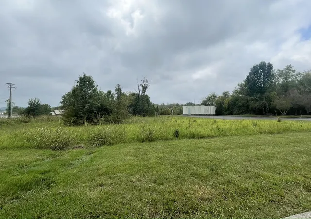 Photo 3 of Land for sale at Tr 3 Oxford Way, Somerset, KY 42503 | MLS# 24020859 | Listing updated on 2025-09-12