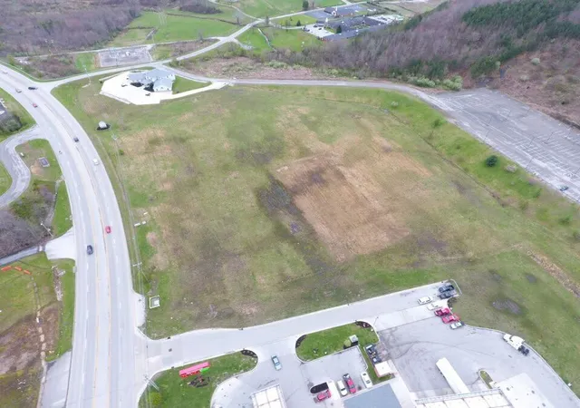 Photo 3 of Land for sale at 999 Cumberland Falls Hwy, Corbin, KY 40701 | MLS# 95462 | Listing updated on 2026-10-13