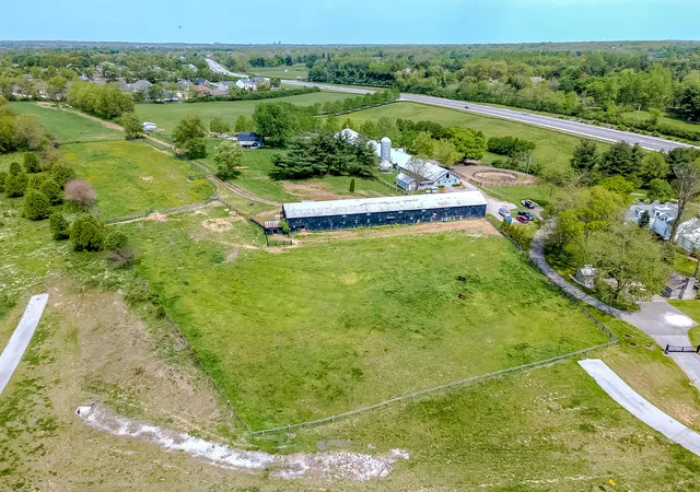 Photo 3 of Sale Pending at 000 East Brannon Road, Nicholasville, KY 40356 | MLS# 23007875 | Listing updated on 2025-09-12