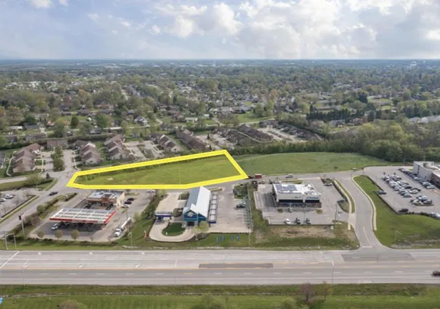 2nd image of 145 Codella Dr, Winchester, KY 40391 | MLS# 22007107