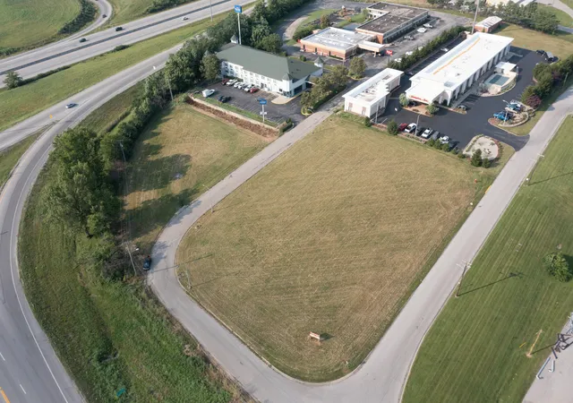 1st image of 1005 Early Dr, Winchester, KY 40391 | MLS# 20111871