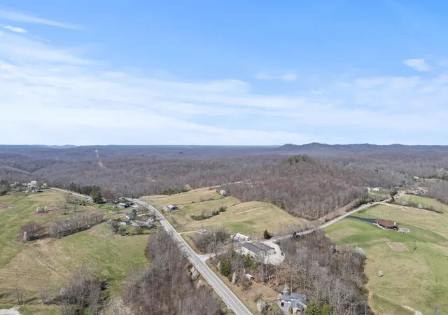 Photo 3 of House for sale at 7220 Flemingsburg Rd, Morehead, KY 40351 | MLS# 25013140 | Listing updated on 2026-07-17