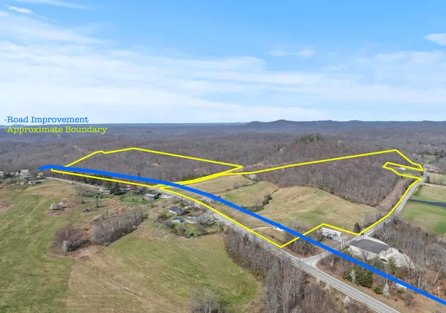 Photo 4 of House for sale at 7220 Flemingsburg Rd, Morehead, KY 40351 | MLS# 25013140 | Listing updated on 2026-07-17