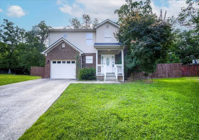 Photo 1 of Sale Pending at 118 Allie Ct, Berea, KY 40403 | MLS# 25015457 | Listing updated on 2025-09-12