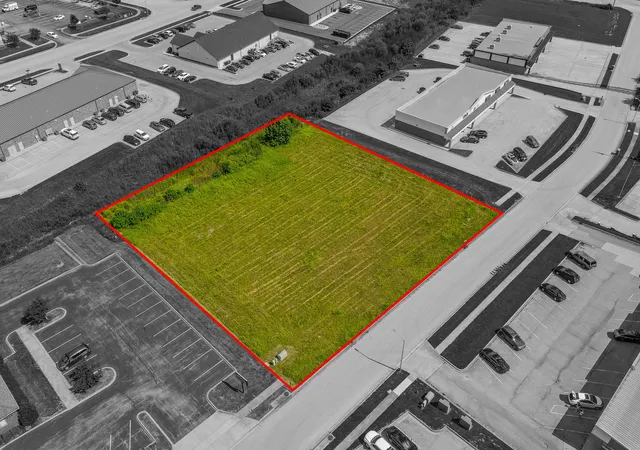 Photo 1 of Land for sale at 212 Pauline Dr, Berea, KY 40403 | MLS# 23013722 | Listing updated on 2026-01-27