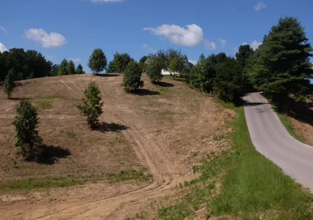 Photo 3 of Land for sale at 4 Golden Pond Dr, London, KY 40741 | MLS# 22015138 | Listing updated on 2026-10-13