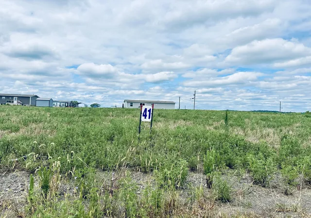 Photo 1 of Land for sale at 41 Turkey Loop, East Bernstadt, KY 40729 | MLS# 22015211 | Listing updated on 2026-10-22