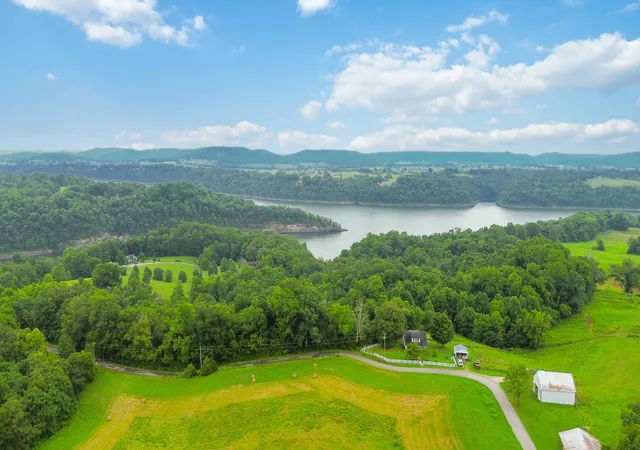 2nd image of 75 Fishing Creek Rd, Nancy, KY 42544 | MLS# 24015504
