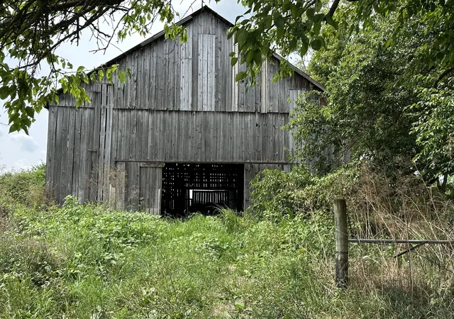 3rd image of 1099 Lloyd Rd, Georgetown, KY 40324 | MLS# 24015664