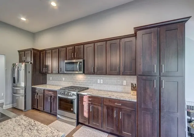 Photo 4 of Single family home for sale at 268 Harbor Village Dr, Georgetown, KY 40324 | MLS# 25000016 | Listing updated on 2026-10-01