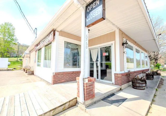 4th image of 6560 Alum Springs Rd, Danville, KY 40422 | MLS# 25014670