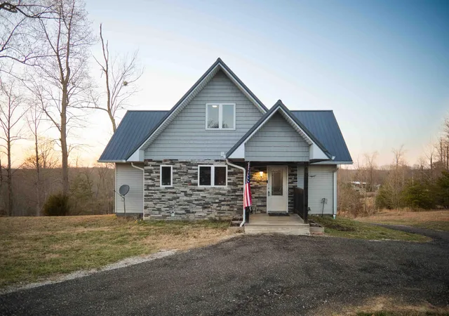 Photo 3 of Single family home for sale at 3128 Highway 3277, Nancy, KY 42544 | MLS# 25004043 | Listing updated on 2025-09-12