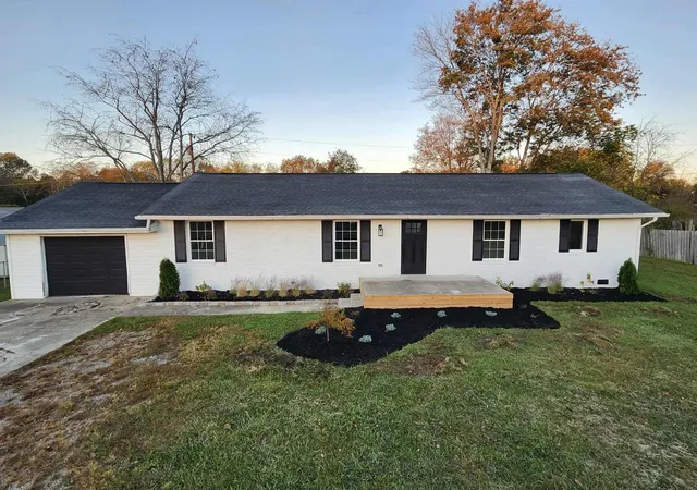 Photo 1 of Single family home for sale at 60 Meadowlark Cir, Corbin, KY 40701 | MLS# 25014680 | Listing updated on 2025-12-08