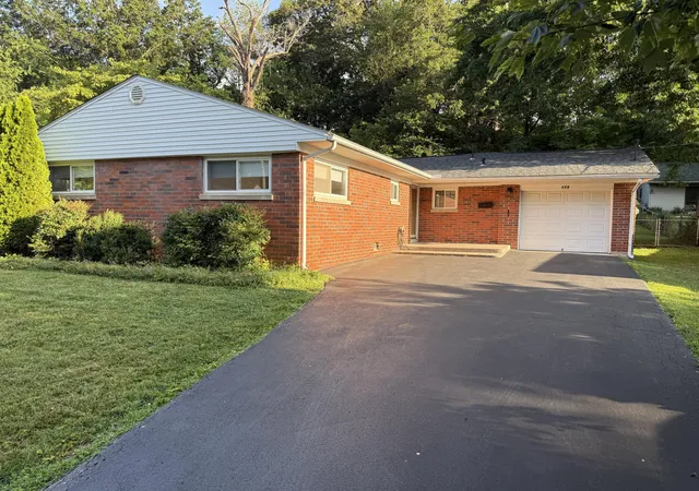 1st image of 115 Walnut St, Berea, KY 40403 | MLS# 25014648