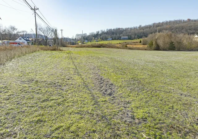 Photo 4 of Land for sale at 006 Rolling Hills Blvd, Monticello, KY 42633 | MLS# 25000468 | Listing updated on 2025-12-30