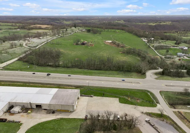 2nd image of 7100 Old Danville Rd, Nicholasville, KY 40356 | MLS# 25005670