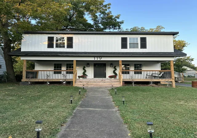 Photo 1 of Single family home for sale at 119 Withers Ave, Lexington, KY 40505 | MLS# 24011828 | Listing updated on 2025-10-20