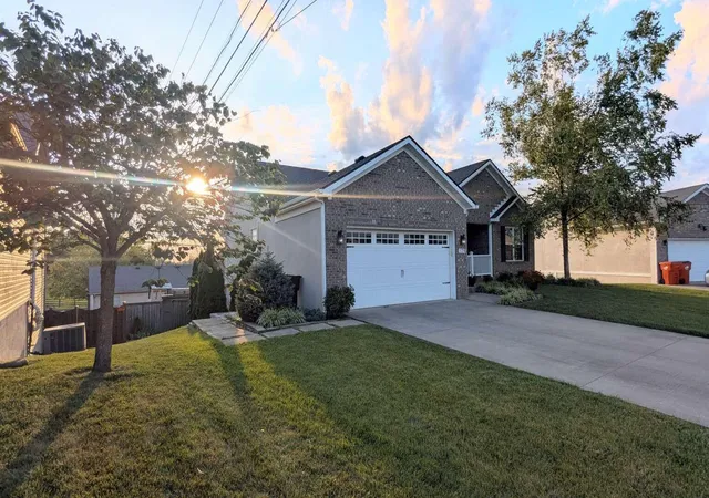3rd image of 129 Mcpeek Pl, Nicholasville, KY 40356 | MLS# 25005931