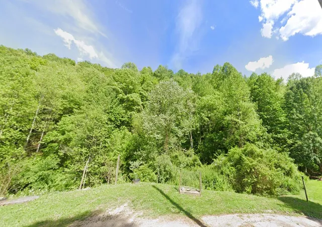 Photo 3 of Land for sale at 0 Hunter Branch Rd, Garrett, KY 41630 | MLS# 25005769 | Listing updated on 2026-06-11