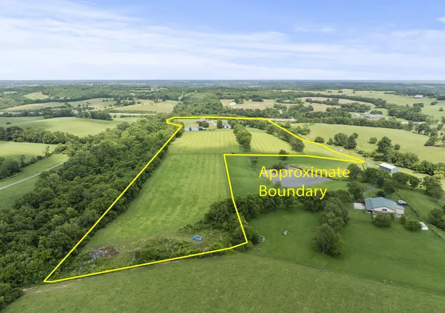 Homes for sale in Danville, KY | 4111 Stanford Rd, Danville, KY 40422 | MLS# 25013669