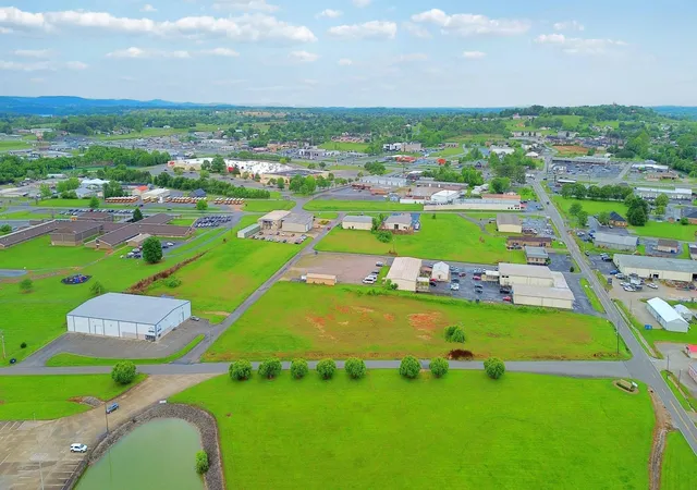 Photo 2 of Land for sale at 195 Electric Ave, Somerset, KY 42501 | MLS# 25010237 | Listing updated on 2026-04-21
