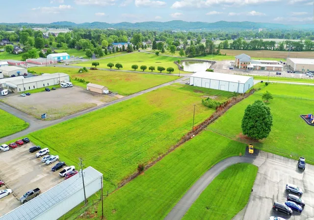 Photo 3 of Land for sale at Lot 16b Regency Dr, Somerset, KY 42501 | MLS# 25010245 | Listing updated on 2026-07-31