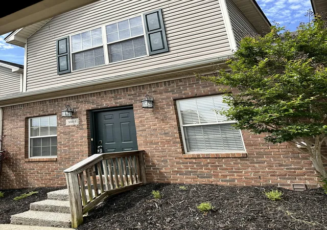 Photo 2 of Townhouse for sale at 3804 Polo Clb Blvd, Lexington, KY 40509 | MLS# 25010313 | Listing updated on 2025-10-15