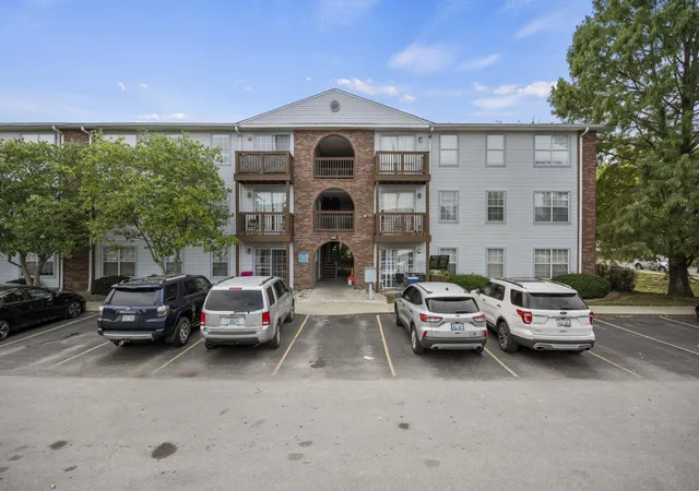 1st image of 251 Simpson Ave #220, Lexington, KY 40504 | MLS# 25007847