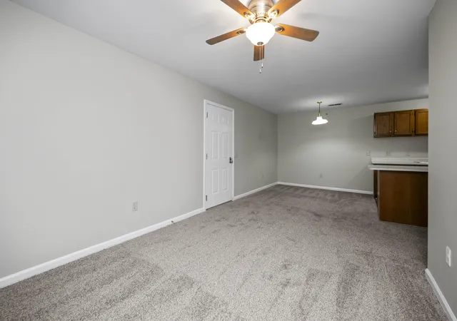 4th image of 251 Simpson Ave #220, Lexington, KY 40504 | MLS# 25007847