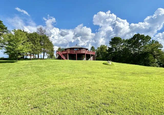 Photo 3 of Sale Pending at 7485 State Hwy 1675, Somerset, KY 42501 | MLS# 25010354 | Listing updated on 2026-06-20
