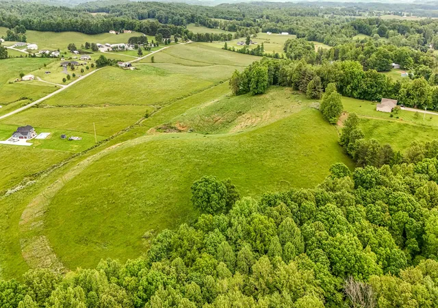Photo 4 of Land for sale at Lot 8 Slate Lick Rd, London, KY 40741 | MLS# 25010456 | Listing updated on 2025-09-26
