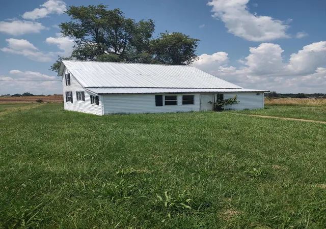 Homes for sale in Eubank, KY | 1465 Floyd Switch Rd, Eubank, KY 42567 | MLS# 25013443